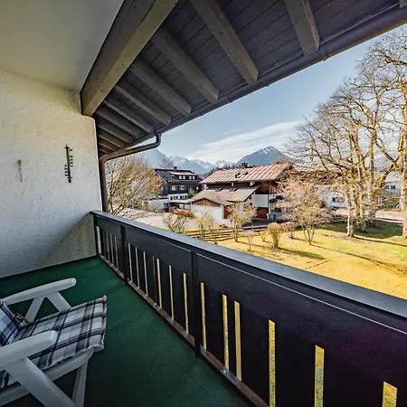 Moderne Mit Ifenblick, Panorama & Parkplatz Apartamento