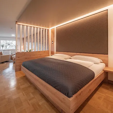 Apartamento Moderne Mit Ifenblick, Panorama & Parkplatz