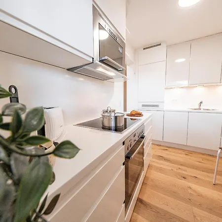 Moderne Mit Ifenblick, Panorama & Parkplatz Apartamento